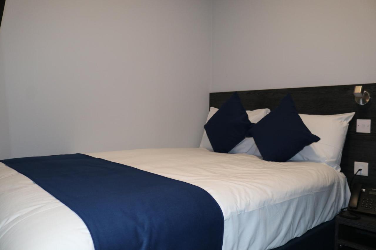 Blue Sapphire Hotel Ilford Luaran gambar