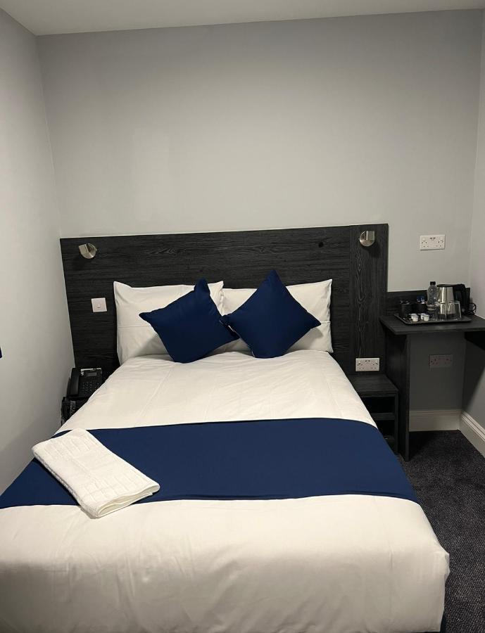 Blue Sapphire Hotel Ilford Luaran gambar